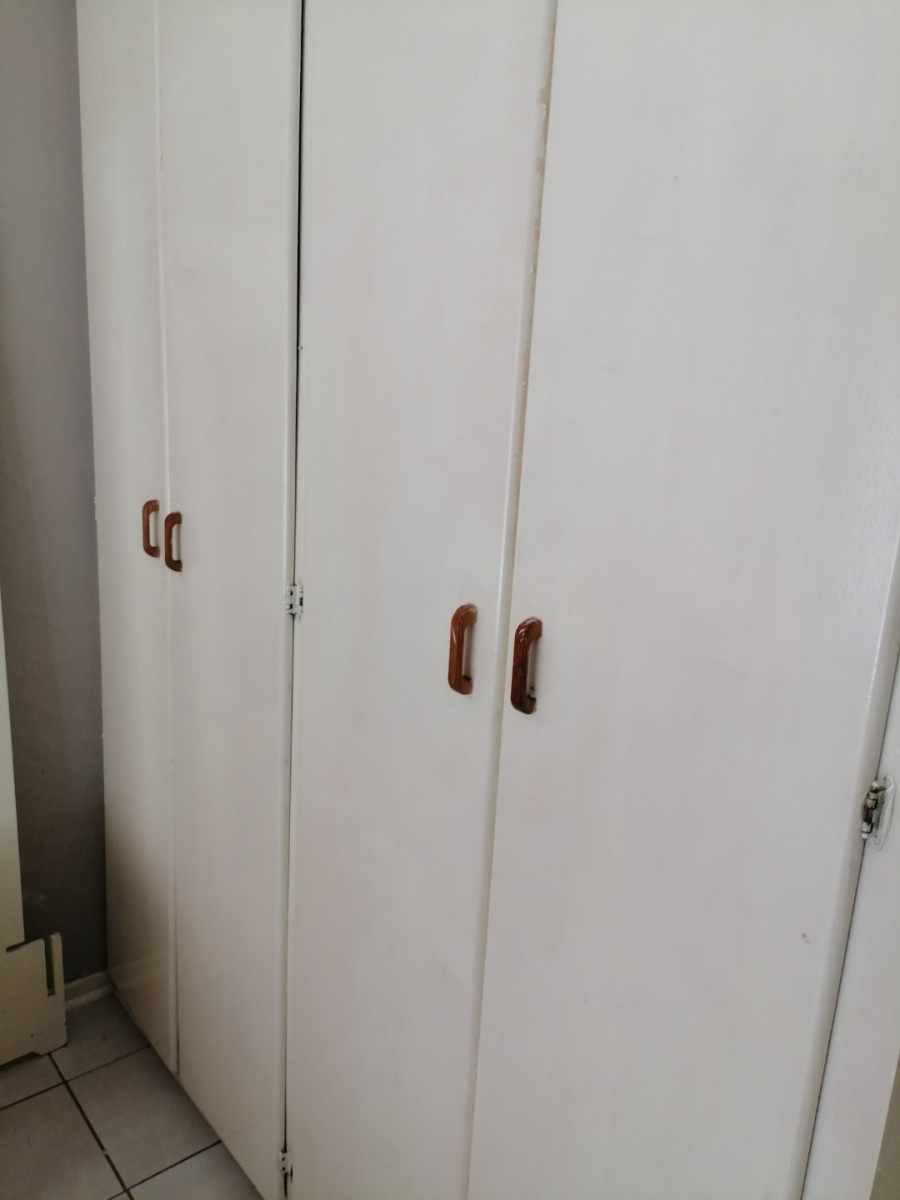 To Let 1 Bedroom Property for Rent in Bloemfontein Free State